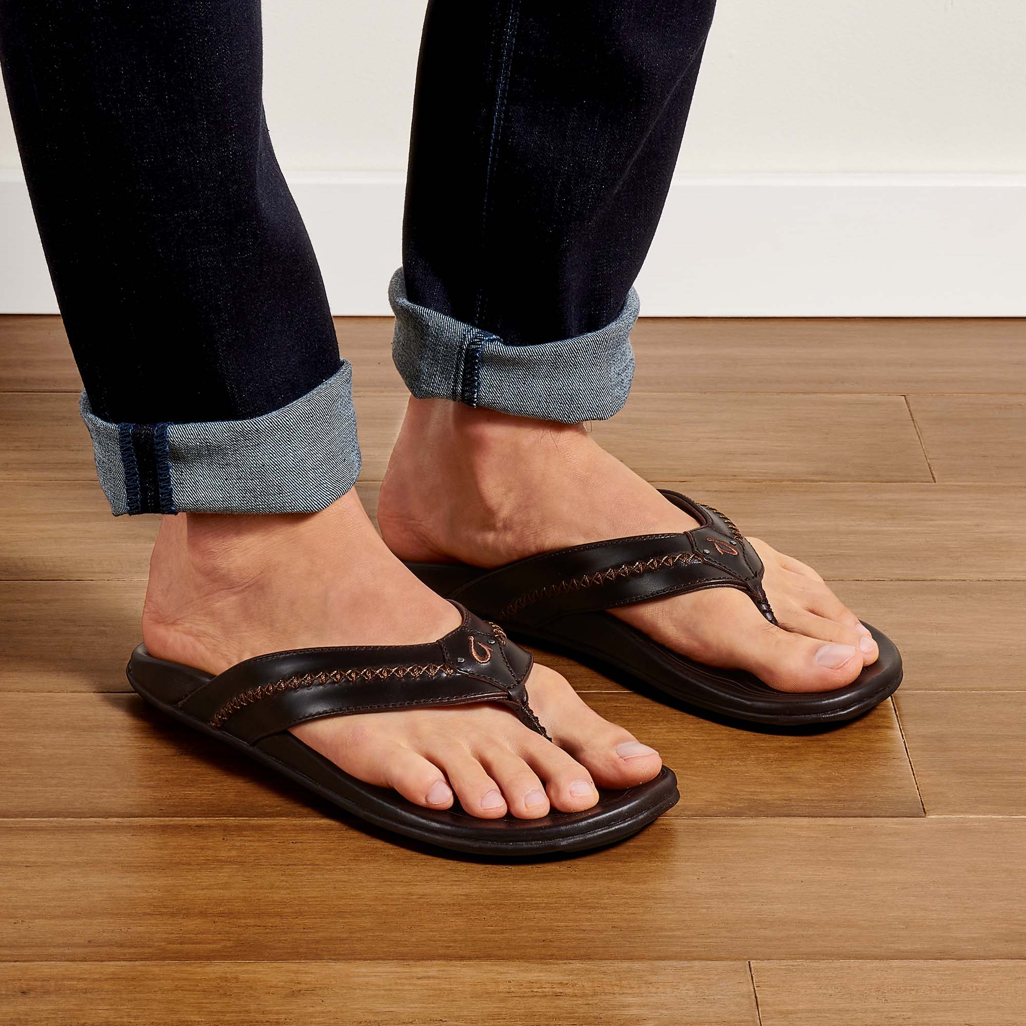 Mea ola sandals 2025